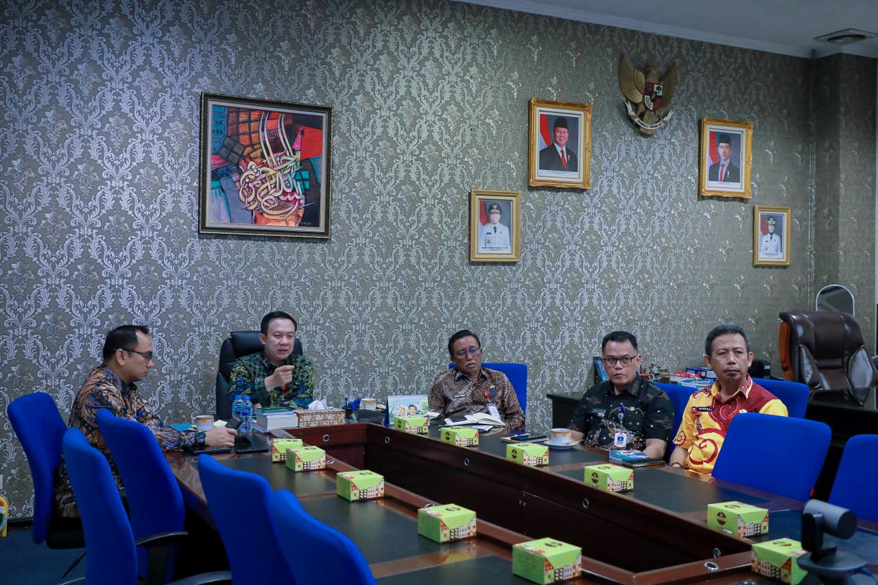 Sekdaprov Lampung Terima Visitasi ASKOMPSI, Tegaskan Komitmen Integrasi Data Menuju Pemerintahan Digital